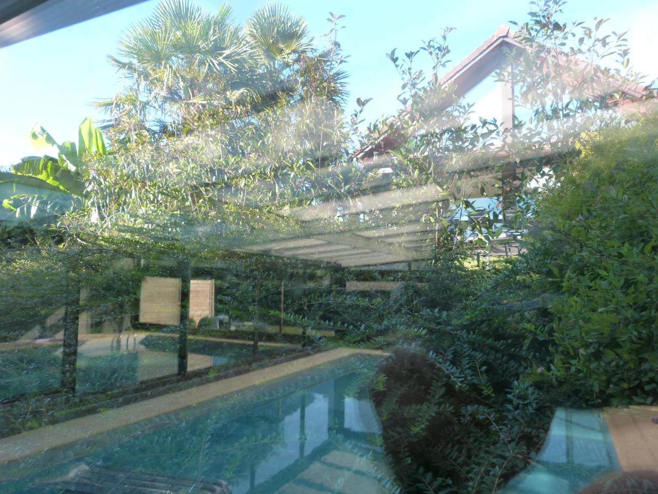 Akoa Villa Isques ภายนอก รูปภาพ